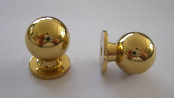 MASSIVER MESSINGMÖBELKNOPF 38mm BLANKES MESSING