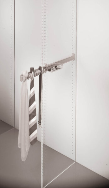 A.142.35 Ambos Krawatten- und Gürtelhalter, 510mm