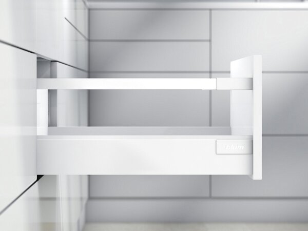 Schubkasten-Bausatz, Tandembox Antaro, Systemhöhe D 224mm mit Reling, mit Korpusschiene 30/65 kg Blumotion 550 mm seidenweiß 30 kg Schrauben